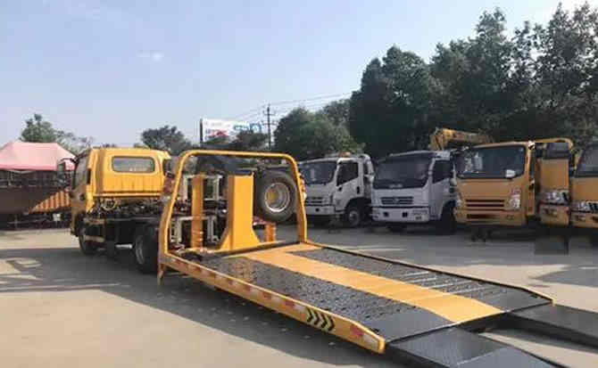 武宁汽车中途维修案例